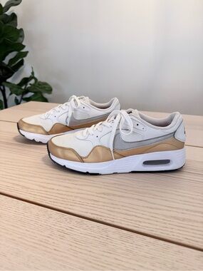 Nike Air Max SC White Metallic Gold Women’s Sneakers Size 9